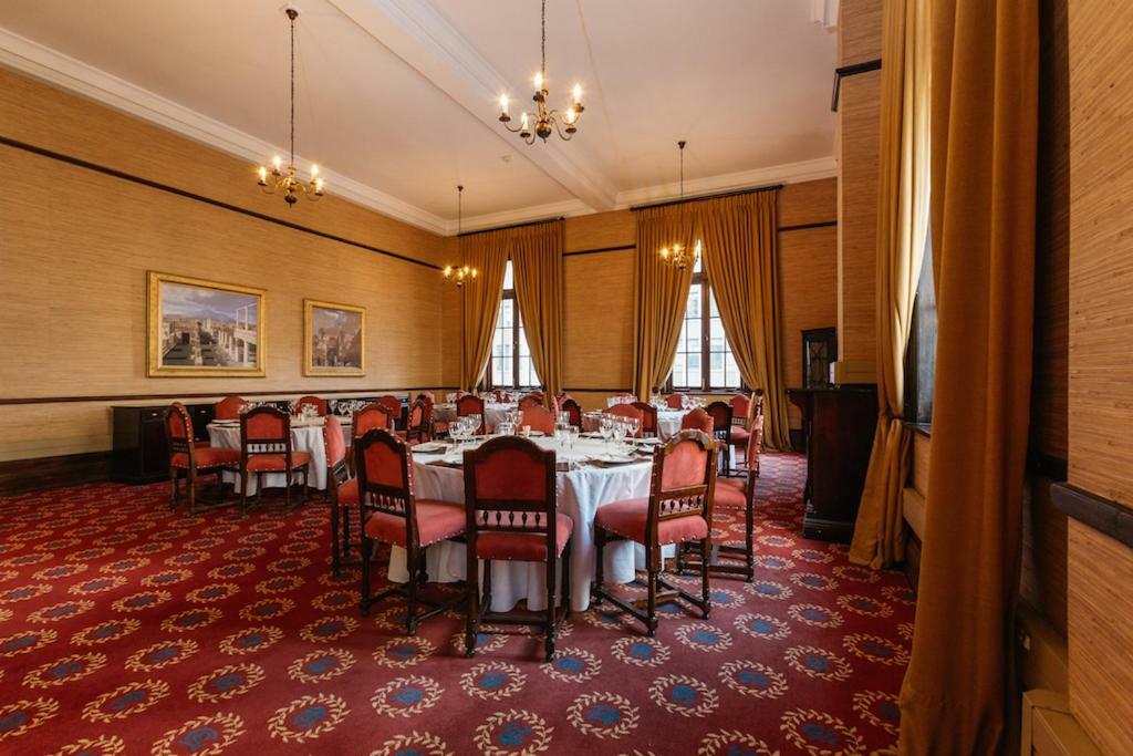 Rand Club Suites 요하네스버그 외부 사진